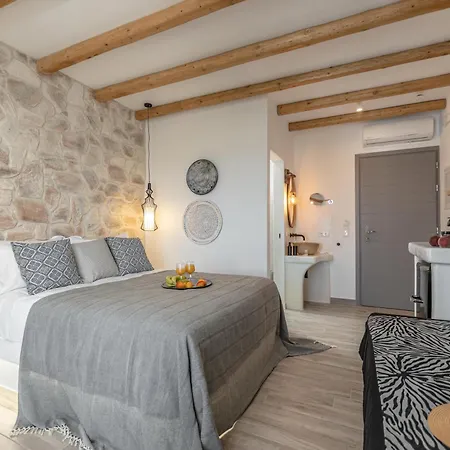 Naxos Contelibro *