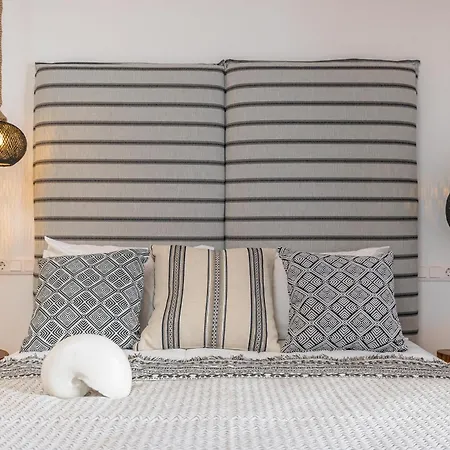Apartamento Naxos Contelibro *